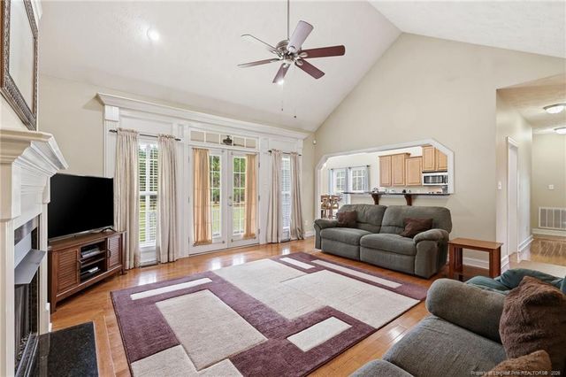 7029 Pope Cashwell Court, Hope Mills, NC 28348
