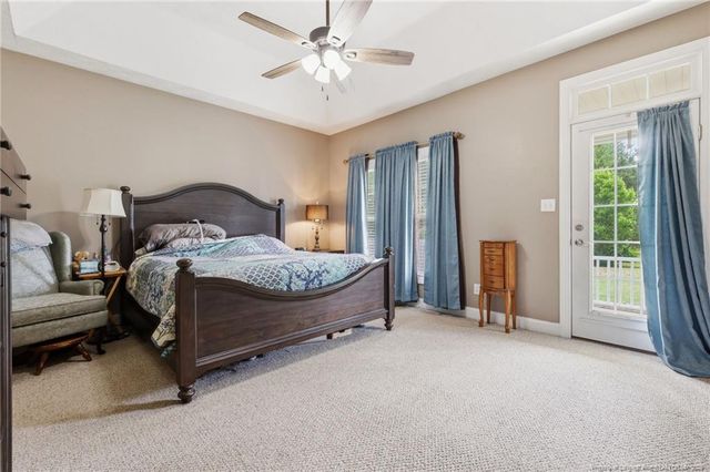 7029 Pope Cashwell Court, Hope Mills, NC 28348