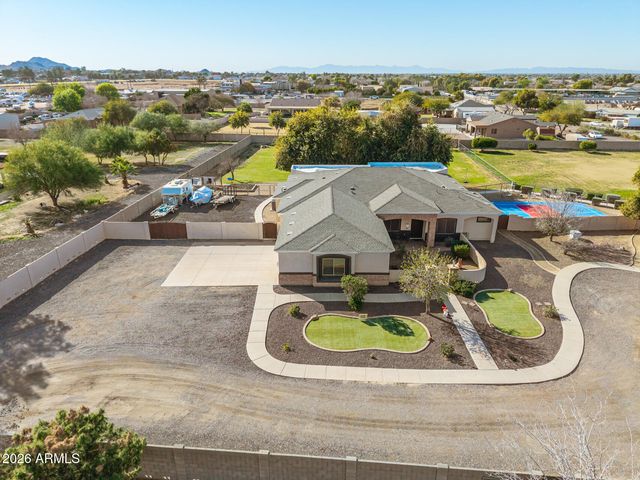 25624 S 185TH Place, Queen Creek, AZ 85142