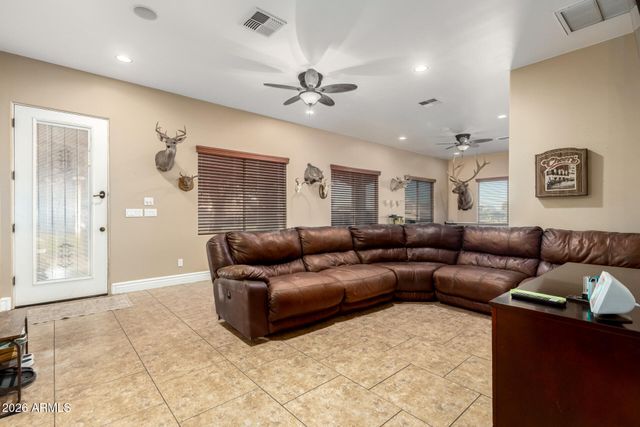 25624 S 185TH Place, Queen Creek, AZ 85142