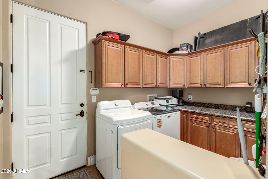 Image 43 of property listing at 25624 S 185TH Place, Queen Creek, AZ 85142