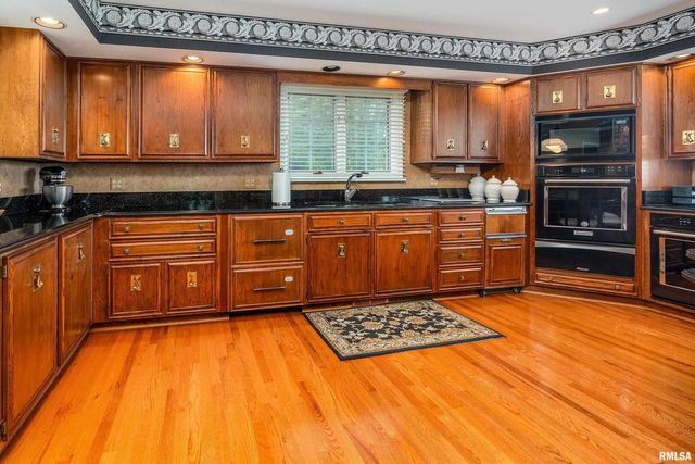 15866 Moellers Road, Marion, IL 62959