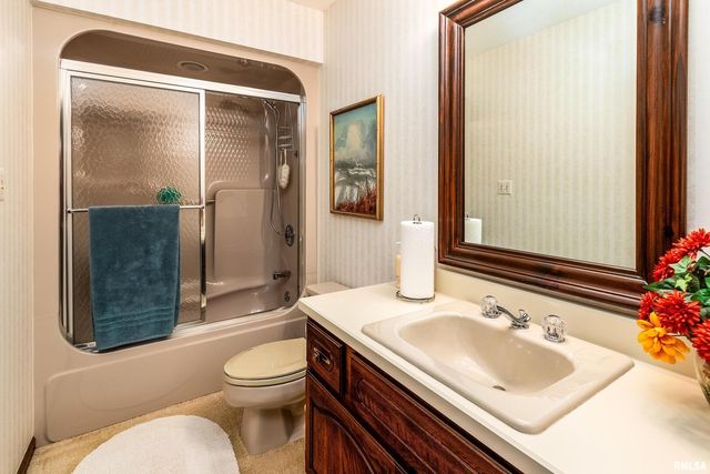 15866 Moellers Road, Marion, IL 62959