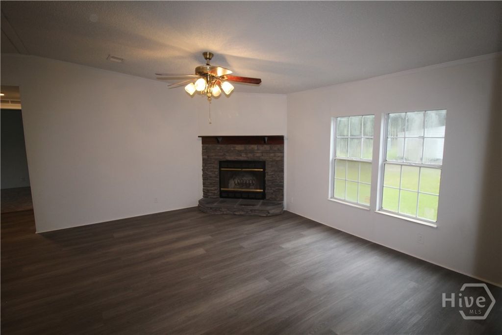 Image 5 of property listing at 249 Pound Road, Guyton, GA 31312
