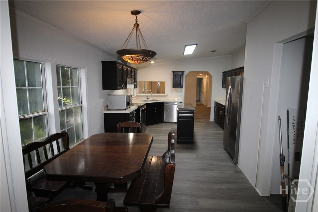 Image 7 of property listing at 249 Pound Road, Guyton, GA 31312