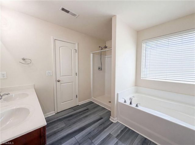 3423 Anita Glen Drive, Greensboro, NC 27405