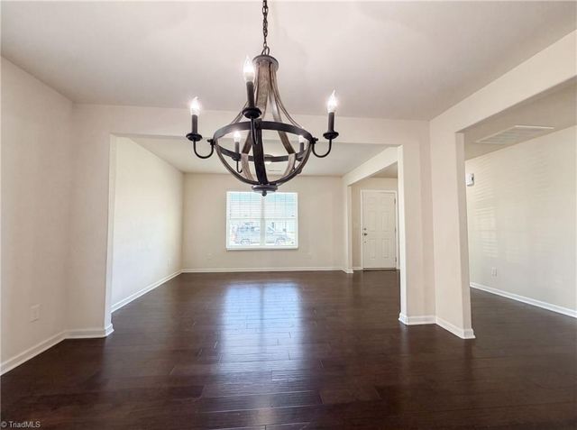3423 Anita Glen Drive, Greensboro, NC 27405