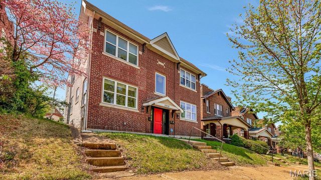 3908 Mcdonald Avenue 1F, St Louis, MO 63116