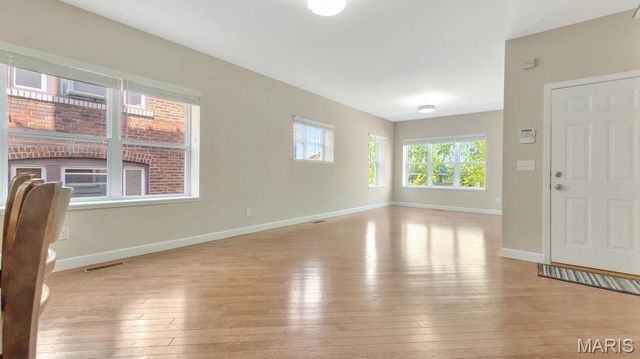 3908 Mcdonald Avenue 1F, St Louis, MO 63116