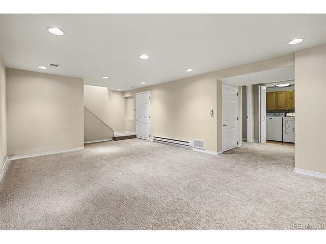 2935 S Clermont Dr, Denver, CO 80222