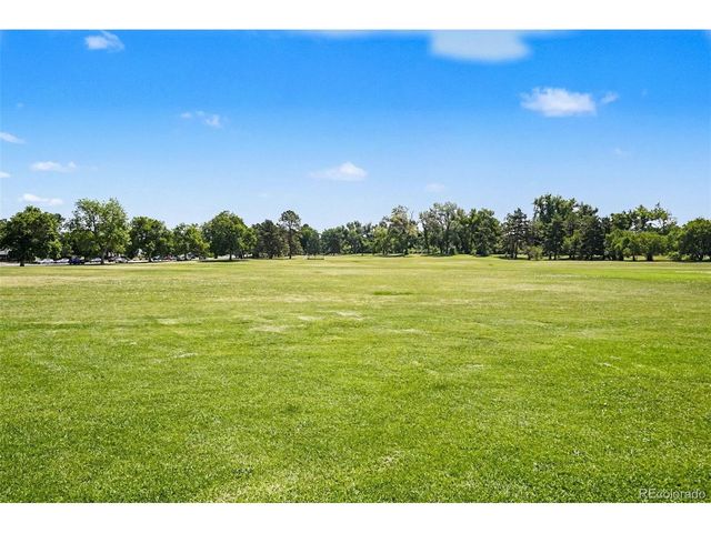 2935 S Clermont Dr, Denver, CO 80222