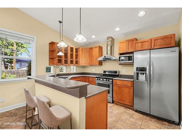 2935 S Clermont Dr, Denver, CO 80222