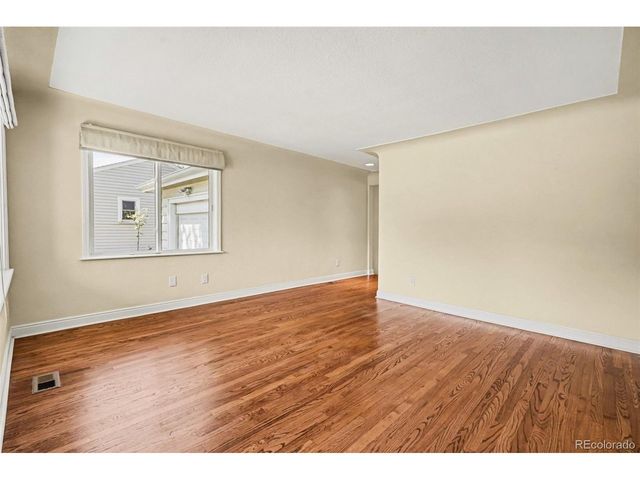 2935 S Clermont Dr, Denver, CO 80222