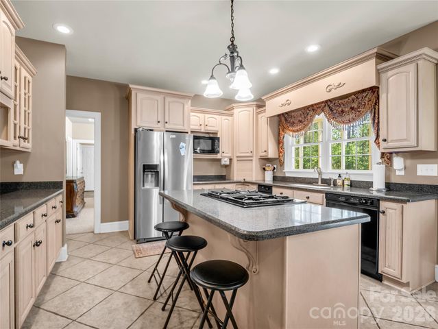 200 Pumkin Patch Road, Rutherfordton, NC 28139