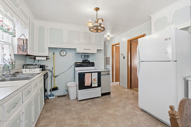 293 Hickory Street, Rockingham, NC 28379