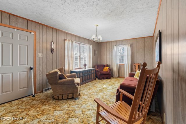 293 Hickory Street, Rockingham, NC 28379