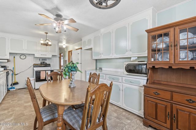 293 Hickory Street, Rockingham, NC 28379