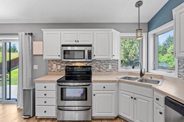 1349 Landings Lane, Watertown, MN 55388