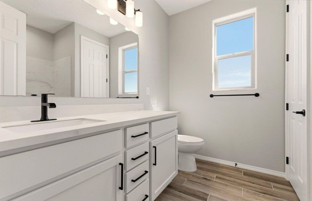 600 Amatista Loop SE, Rio Rancho, NM 87124