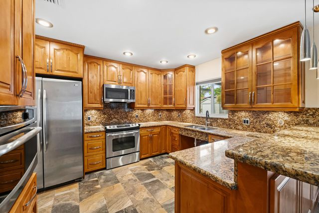 6981 SW 1ST Court, Margate, FL 33068