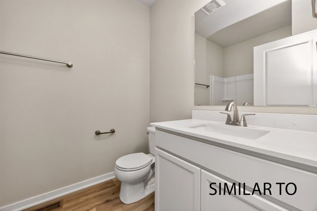 9709 Regatta Lane, Johnston, IA 50131