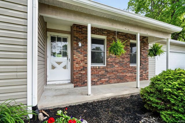 204 W Horizon Road, Muncie, IN 47303