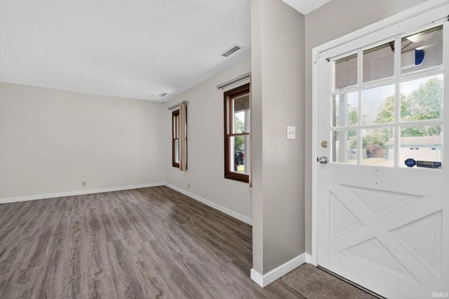204 W Horizon Road, Muncie, IN 47303