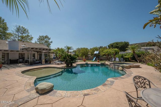 6893 Aviano Drive, Camarillo, CA 93012