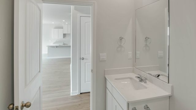 8108 Jude Dr, White House, TN 37188