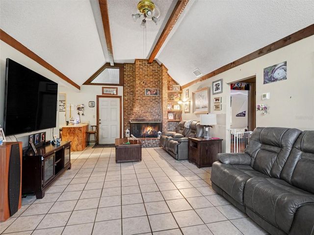 128 N POINTE DRIVE, Auburndale, FL 33823