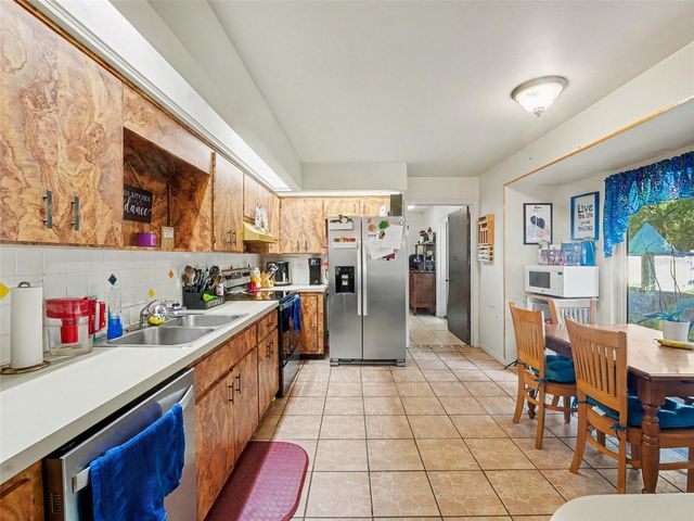 128 N POINTE DRIVE, Auburndale, FL 33823