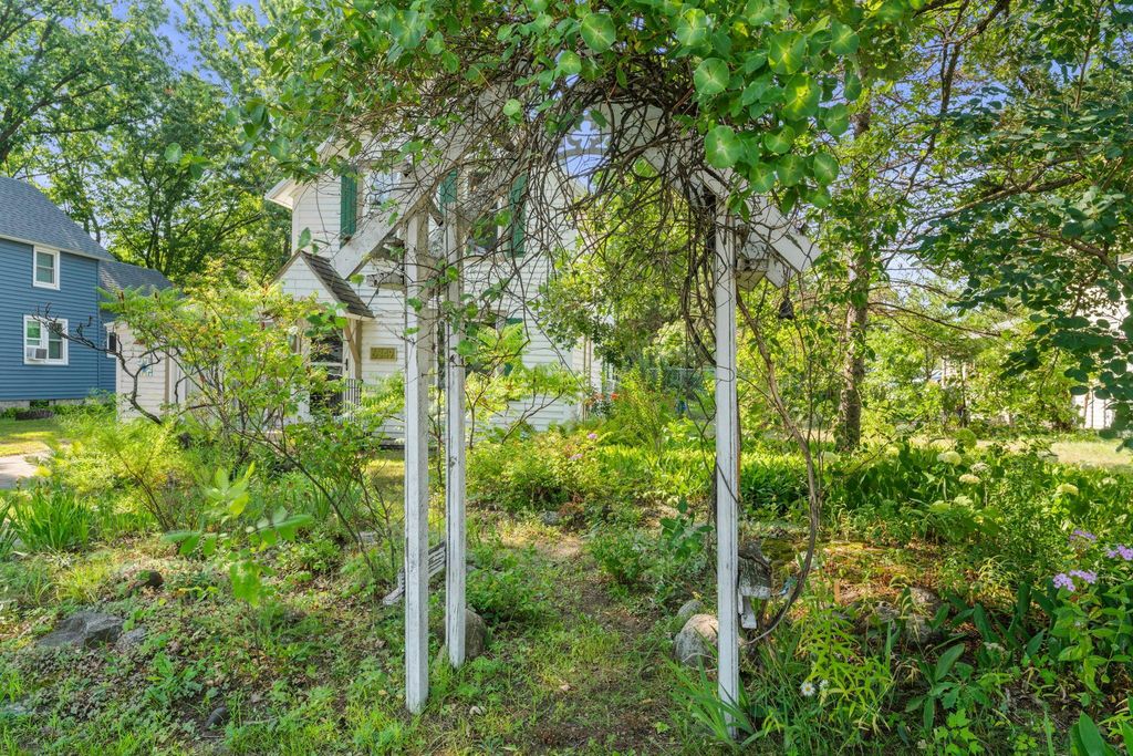 6349 Oak Street, North Branch, MN 55056 — photo 2