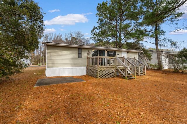 876 Old Magnolia Dr., Conway, SC 29526