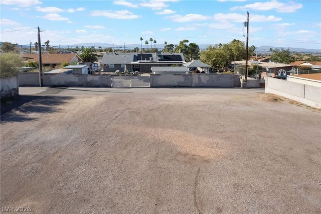 839 Fairview Drive, Henderson, NV 89015