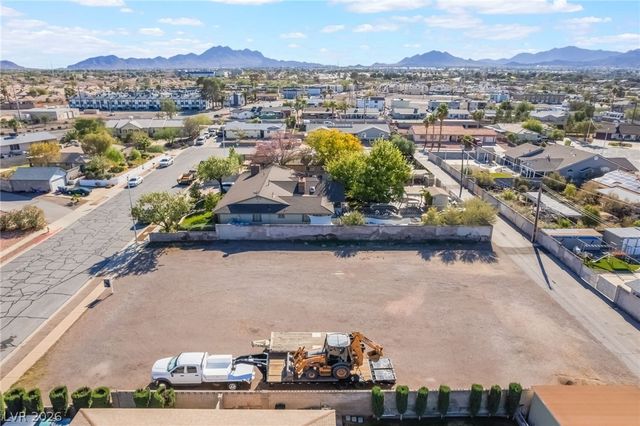 839 Fairview Drive, Henderson, NV 89015