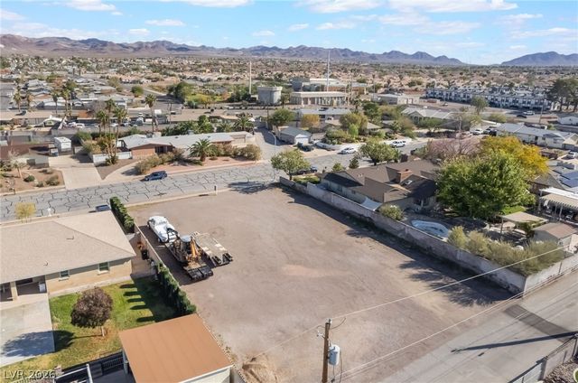 839 Fairview Drive, Henderson, NV 89015