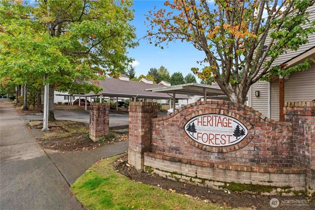 4231 NE 5th Street #A201, Renton, WA 98059