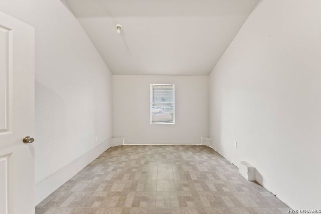 515 Mitchell Ave, Schertz, TX 78154