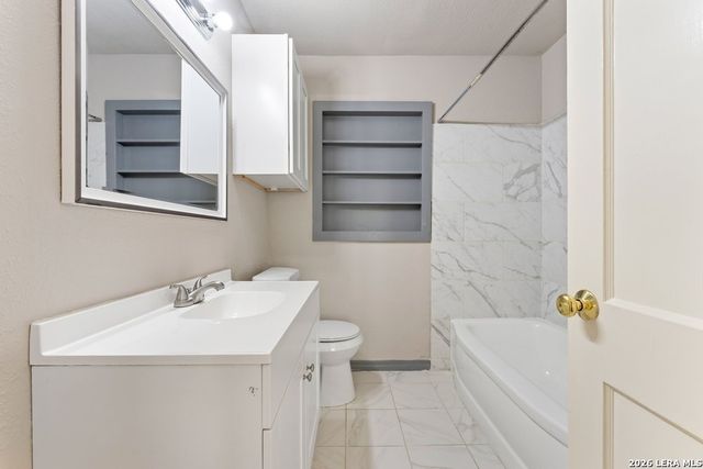 515 Mitchell Ave, Schertz, TX 78154