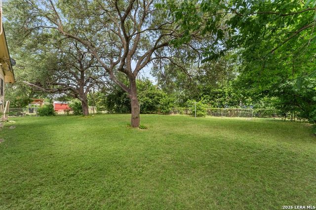 515 Mitchell Ave, Schertz, TX 78154