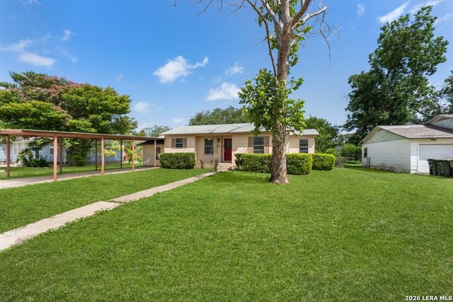515 Mitchell Ave, Schertz, TX 78154