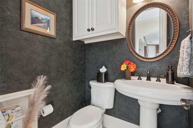 5520 Mcculloch Circle, Houston, TX 77056