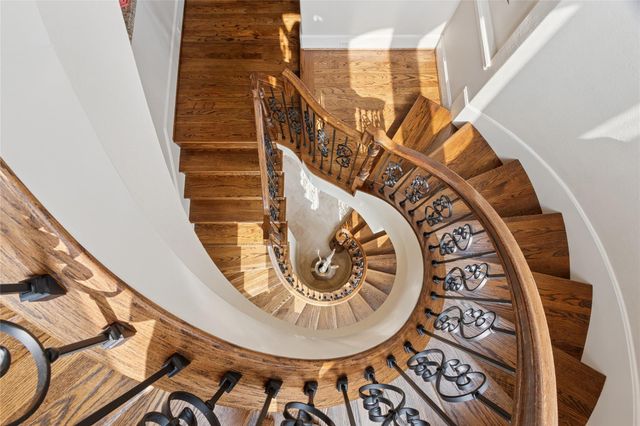 5520 Mcculloch Circle, Houston, TX 77056