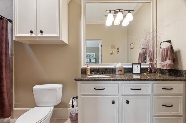 5520 Mcculloch Circle, Houston, TX 77056