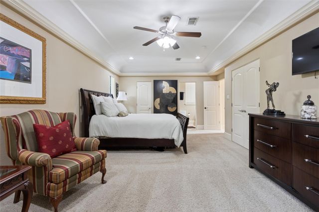 5520 Mcculloch Circle, Houston, TX 77056