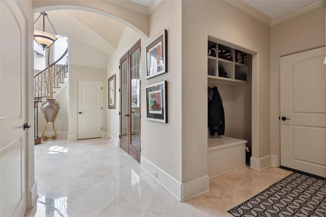 5520 Mcculloch Circle, Houston, TX 77056