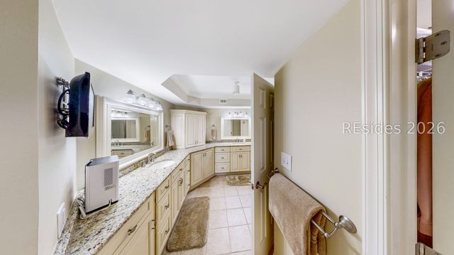4 Village North Dr Apt 45, Hilton Head Island, SC 29926