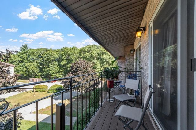 181 Littleton Road 340, Chelmsford, MA 01824