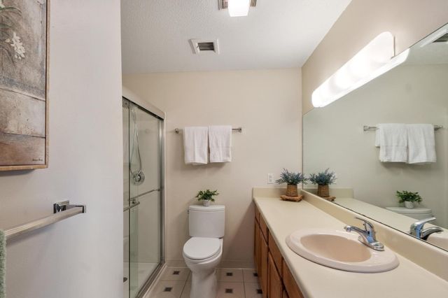 181 Littleton Road 340, Chelmsford, MA 01824