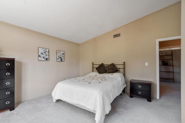 181 Littleton Road 340, Chelmsford, MA 01824